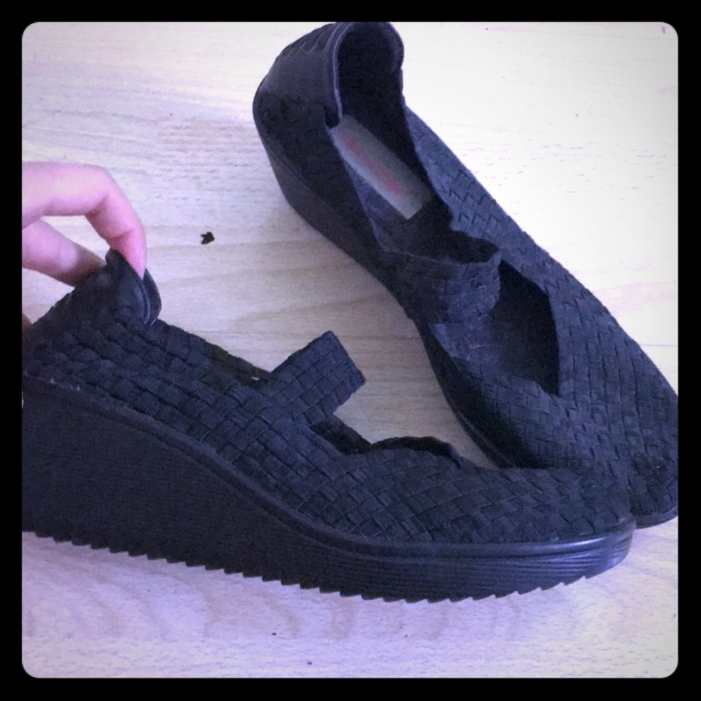 Really cute heels Mary Janes